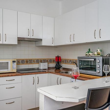 Ferienwohnung Spacious Flat In The Heart Of Torremolinos Ref 39 Exterior foto