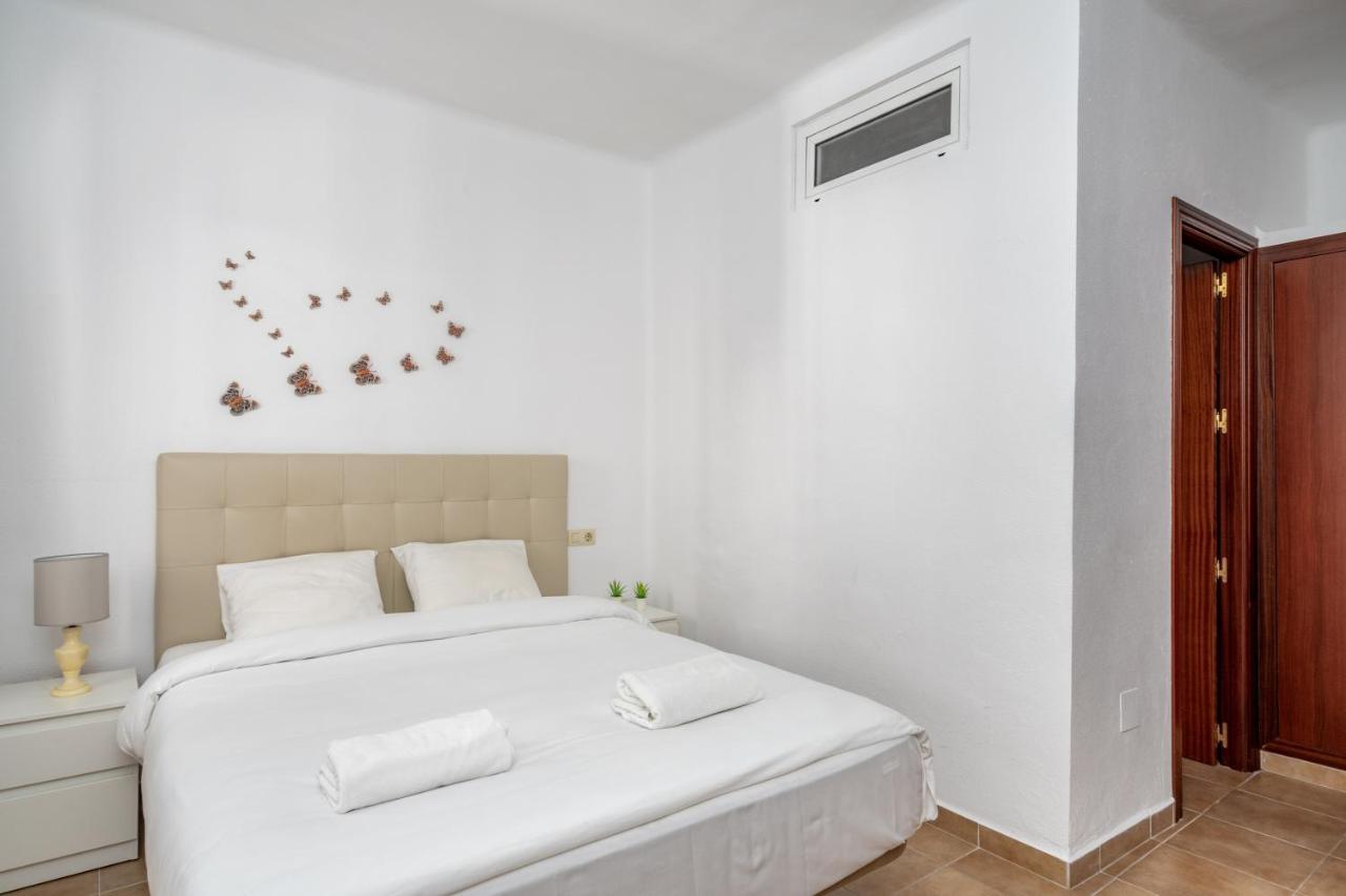 Ferienwohnung Spacious Flat In The Heart Of Torremolinos Ref 39 Exterior foto